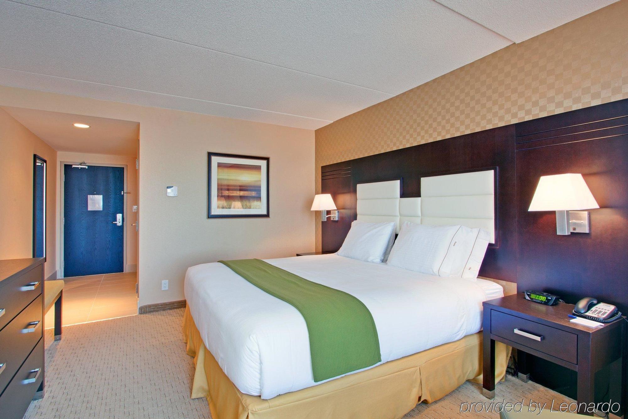 Holiday Inn Express Hotel & Suites Ottawa West-Nepean, An Ihg Hotel Pokoj fotografie