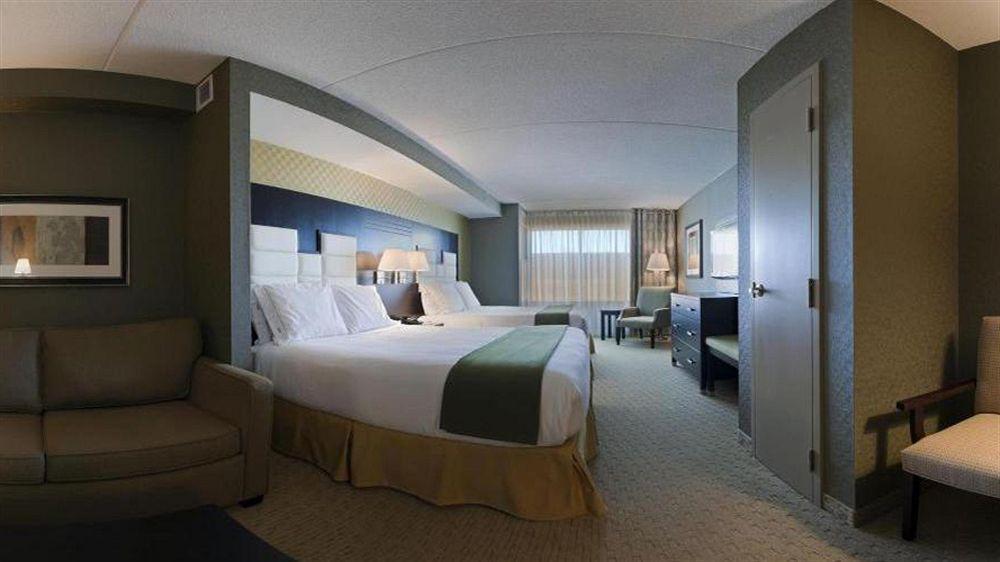 Holiday Inn Express Hotel & Suites Ottawa West-Nepean, An Ihg Hotel Exteriér fotografie
